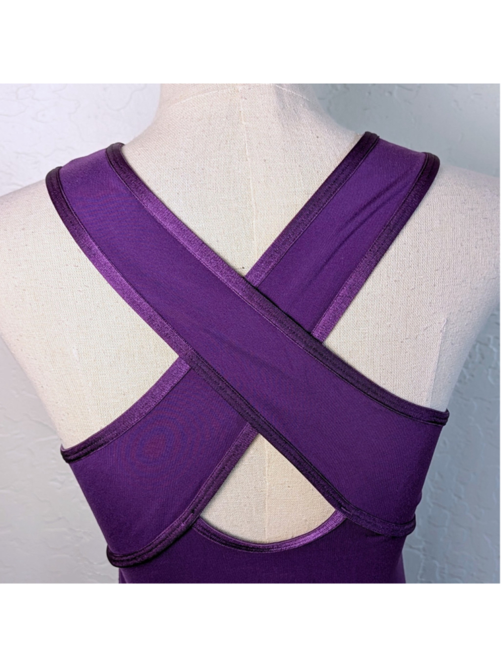 Alo Yoga Purple Strappy Tank Top Small Criss Cross Back Athletic Activewear - Picture 6 of 10
